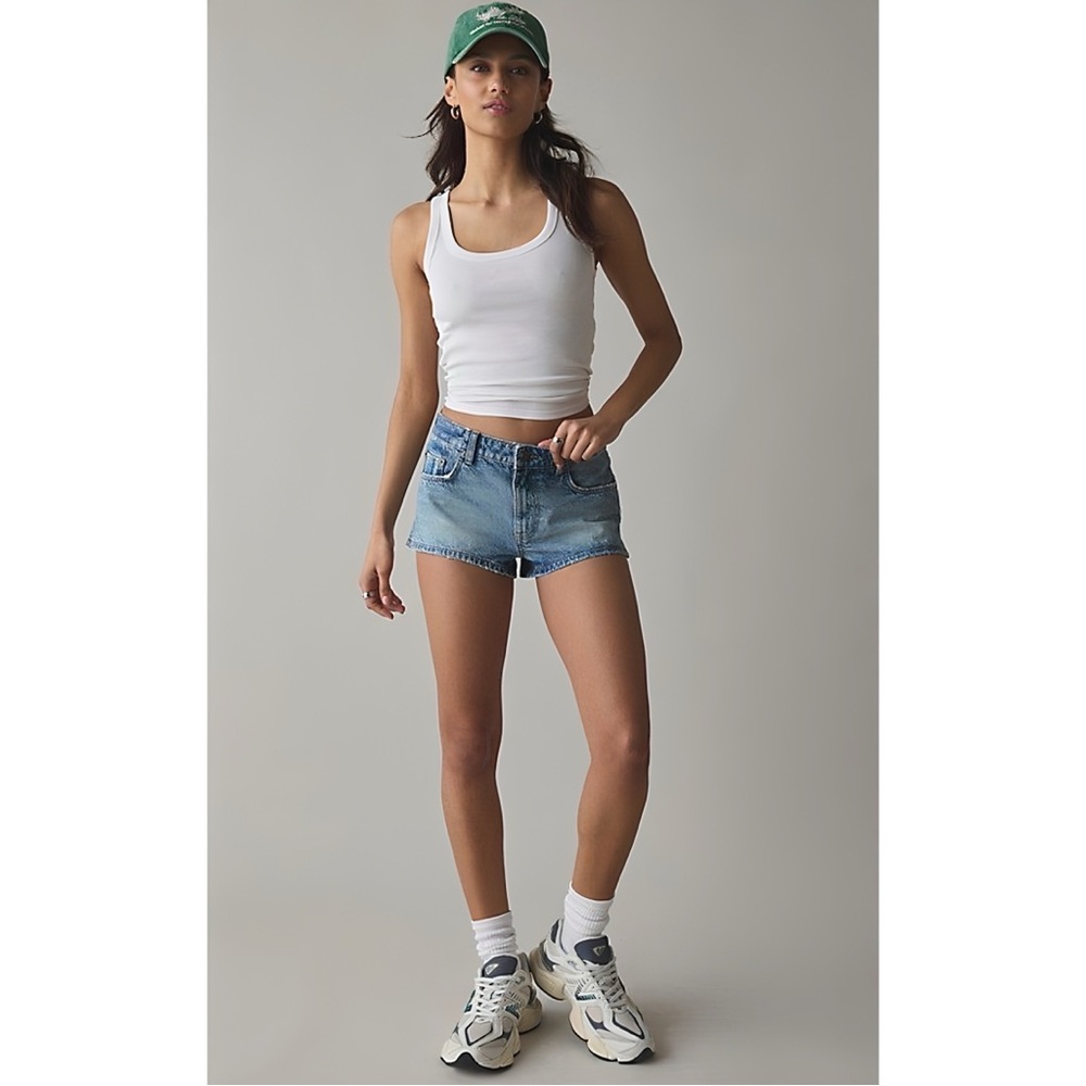 BDG Urban Outfitters Denim Shorts - Size 27